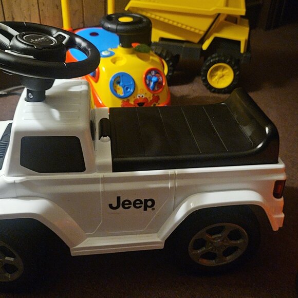 Ride on toy - Picture 3 of 3